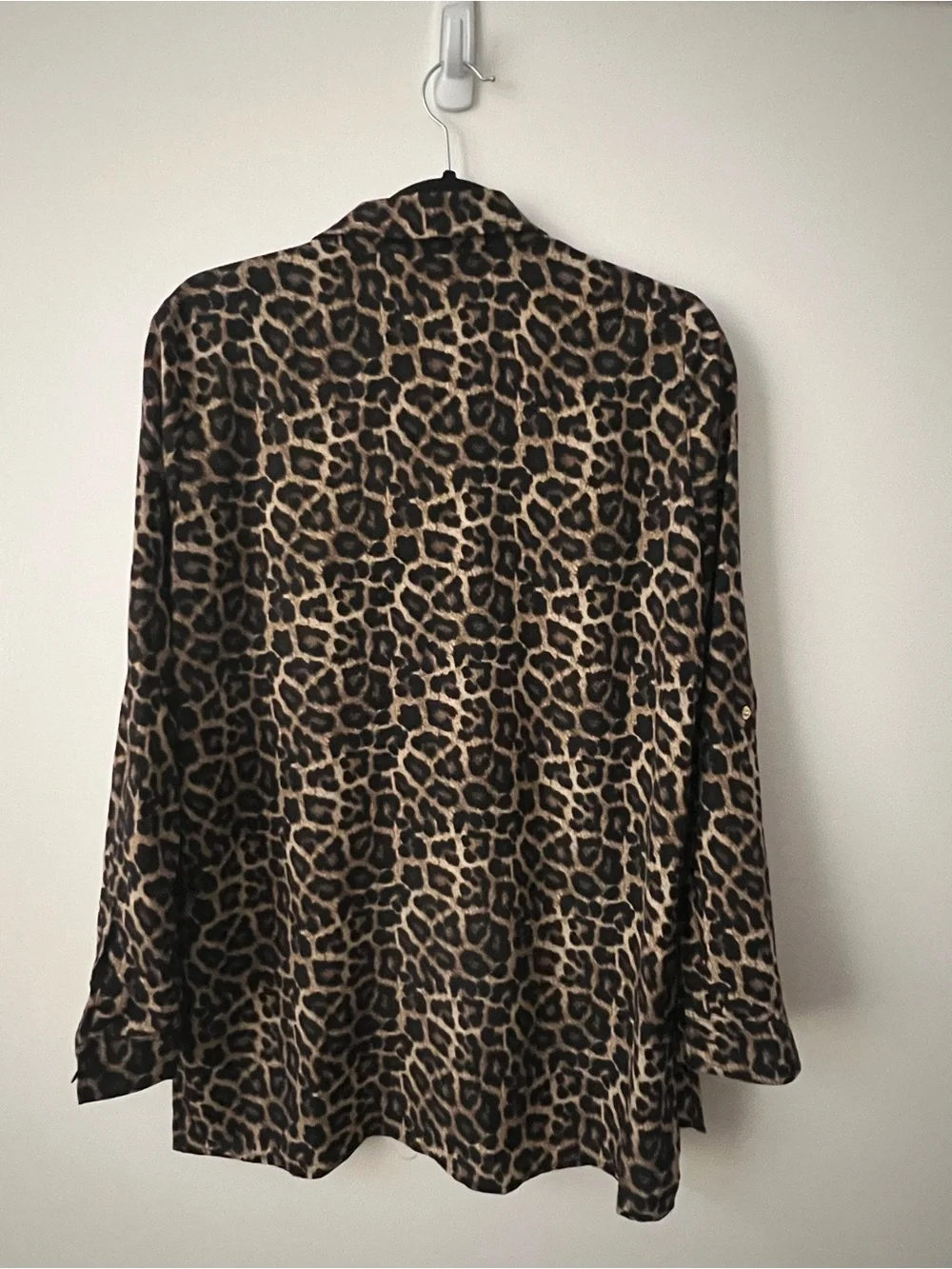 Michael Kors Leopard Print Button-Front Shirt Jacket - Black, Brown, Tan - Picture 4 of 5